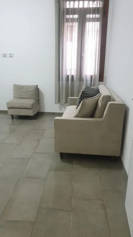 Venice Apartment With Private Courtyard